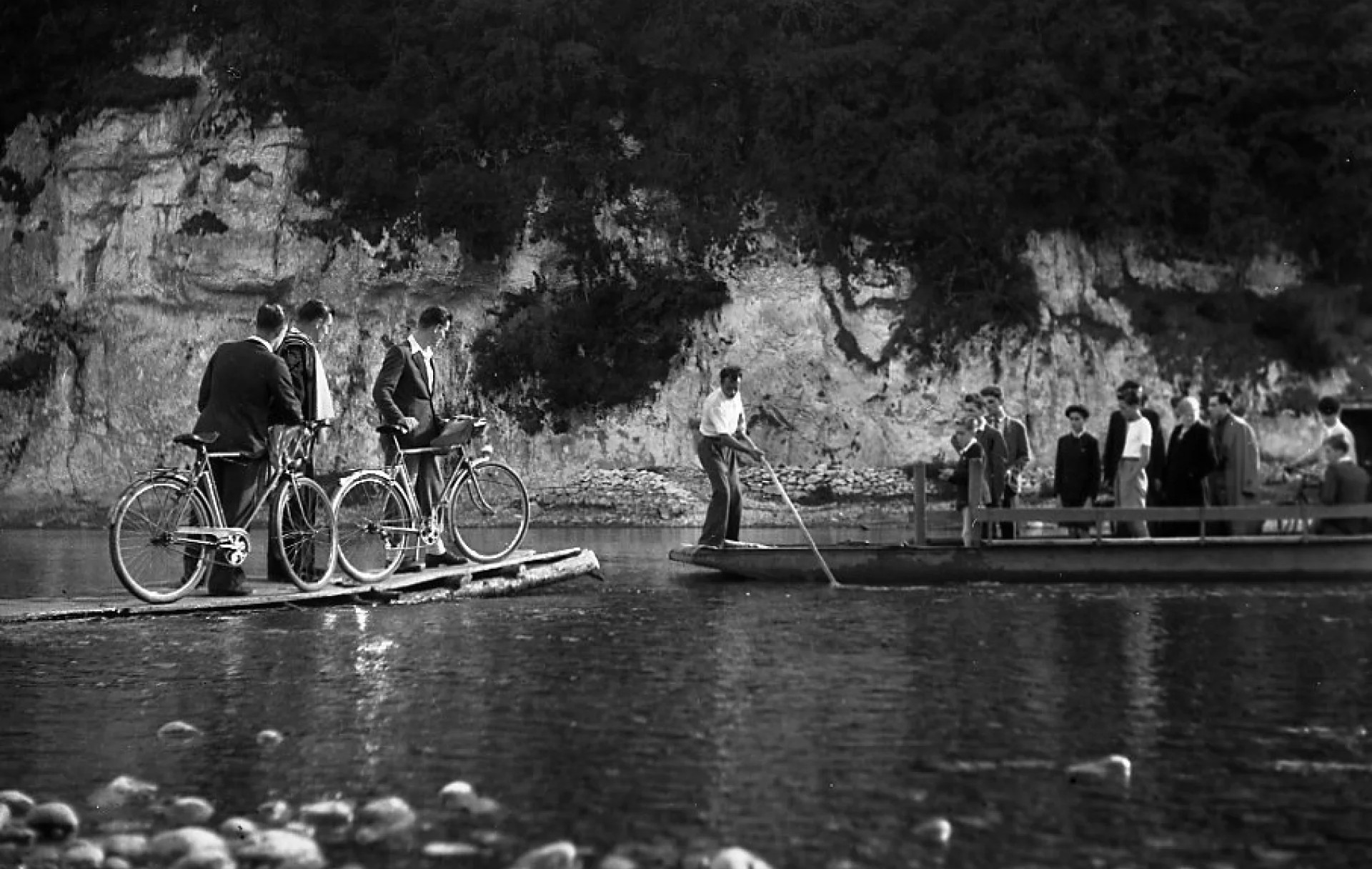 Photo du Bac de Siorac 1945 par Robert Doisneau